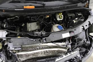 Volkswagen Transporter T6 picture 23