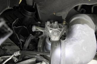 Volkswagen Transporter T6 picture 15