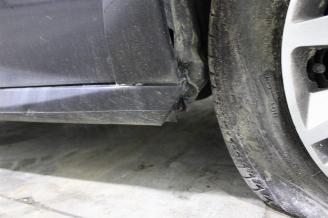 Peugeot 208  picture 21