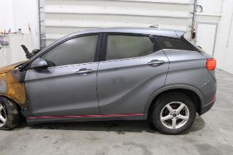 DFSK Fengon 5 00 picture 6