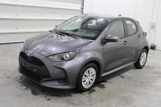 demontáž osobní automobily Toyota Yaris  2023/8