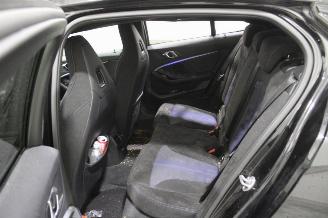 BMW 1-serie 118 picture 8