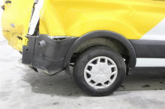 Ford Transit  picture 7