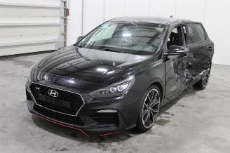 Unfallwagen Hyundai I-30 i30 2017/11