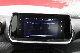 Peugeot 208  picture 22