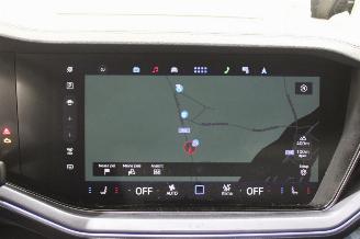 Volkswagen Touareg  picture 14