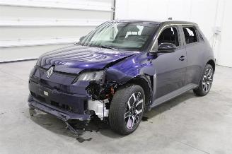 Unfallwagen Renault 5 R 2024/9