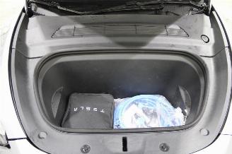 Tesla Model Y  picture 14