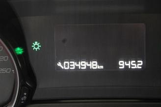 Peugeot 308  picture 11