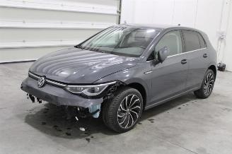 Vaurioauto  passenger cars Volkswagen Golf  2024/5