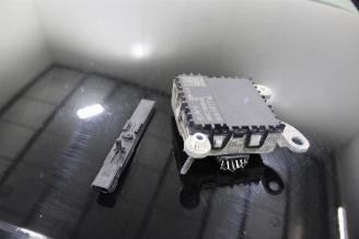 Peugeot 208  picture 25