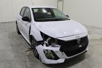 Peugeot 208  picture 2