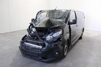 Vrakbiler auto Opel Vivaro  2021/3