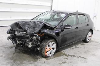 Sloopauto Volkswagen Golf  2025/5