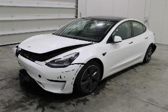 demontáž osobní automobily Tesla Model 3  2023/3