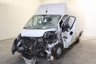 Démontage voiture Opel Movano  2023/8