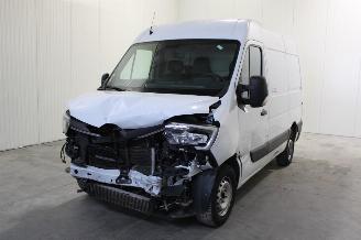Schadeauto Renault Master  2023/8