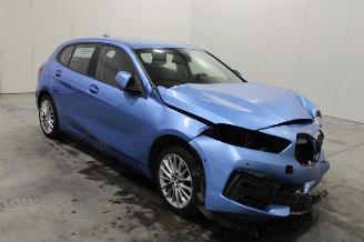 BMW 1-serie 118 picture 2
