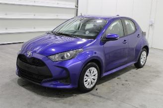 Damaged car Toyota Yaris  2023/6