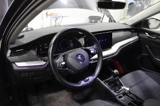 Skoda Octavia  picture 9