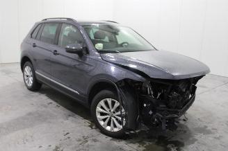 Volkswagen Tiguan  picture 2