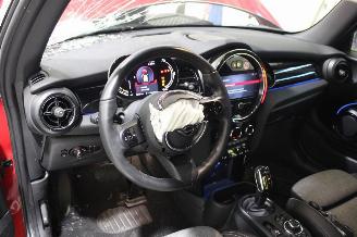 Mini Cooper SE picture 10