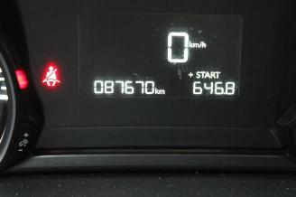 Peugeot 308  picture 12