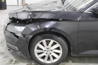Skoda Superb  picture 5