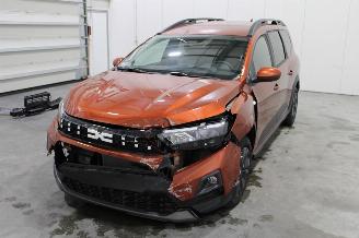 Schadeauto Dacia Jogger  2026/6