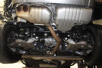 Land Rover Defender  picture 16