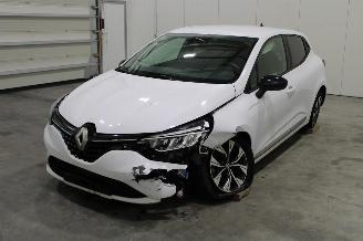 Schadeauto Renault Clio  2023/2