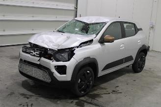 Schadeauto Dacia Spring  2025/4