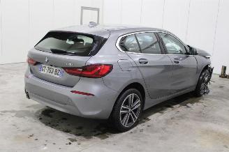 BMW 1-serie 118 picture 3
