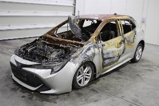 Salvage car Toyota Corolla  2021/8