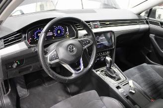 Volkswagen Passat  picture 9