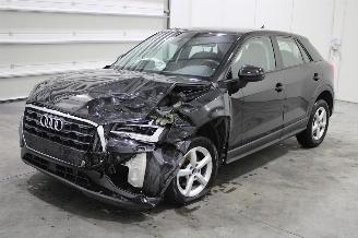 damaged passenger cars Audi Q2  2022/10