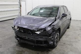 Auto incidentate MG MG4  2023/12