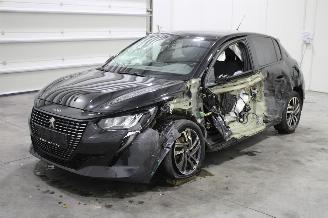 Vaurioauto  passenger cars Peugeot 208  2022/1