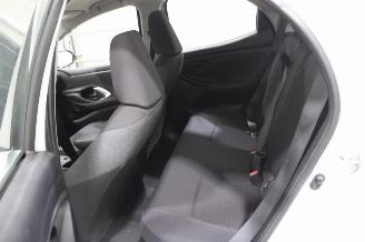 Mazda 2  picture 13