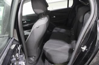 Peugeot e-208  picture 7