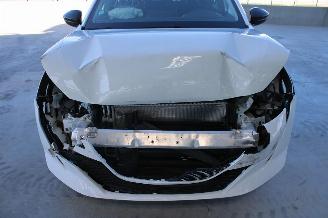Peugeot e-208  picture 7