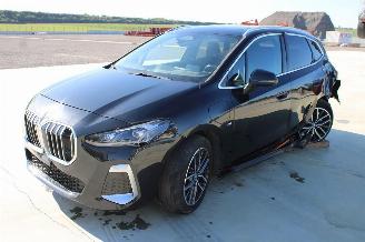 krockskadad bil auto BMW 2-serie 225 Active Tourer 2023/12