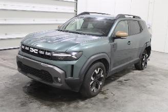 damaged passenger cars Dacia Duster  2025/1