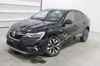 Avarii autoturisme Renault Arkana  2023/4