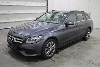 krockskadad bil auto Mercedes C-klasse C 180 2016/2