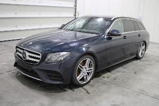 krockskadad bil auto Mercedes E-klasse E 220 2017/7