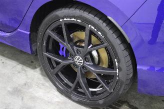 Volkswagen Golf  picture 9