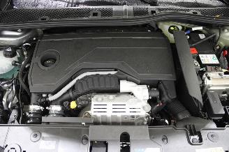 Peugeot 208  picture 16