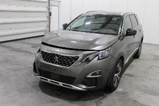 Avarii autoturisme Peugeot 5008  2019/8