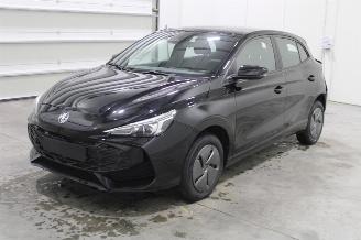 krockskadad bil auto MG 3 MG 2026/5